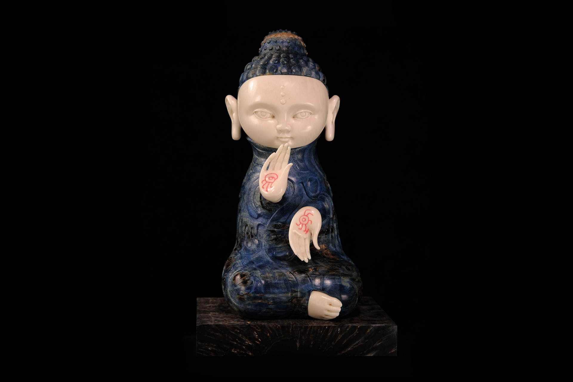 Скульптура из бивня мамонта Даниил и Татьяна Артюховы синяя тара буддизм