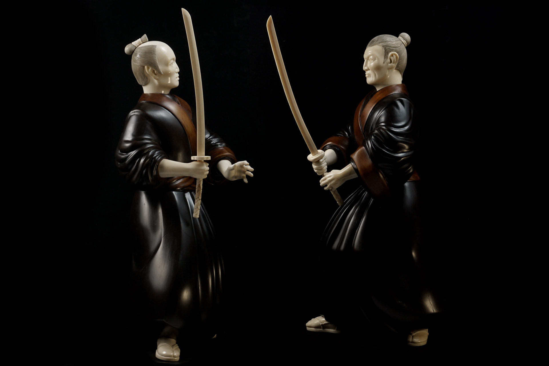 Скульптура из бивня мамонта Даниил и Татьяна Артюховы самураи